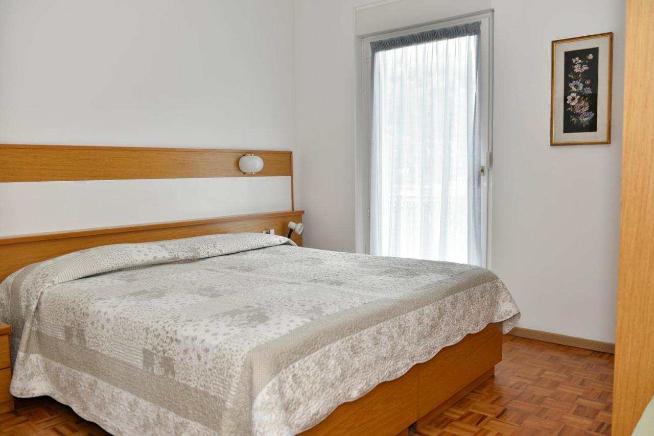 Residenza Scoiattolo Apartment Ponte delle Arche Exterior photo