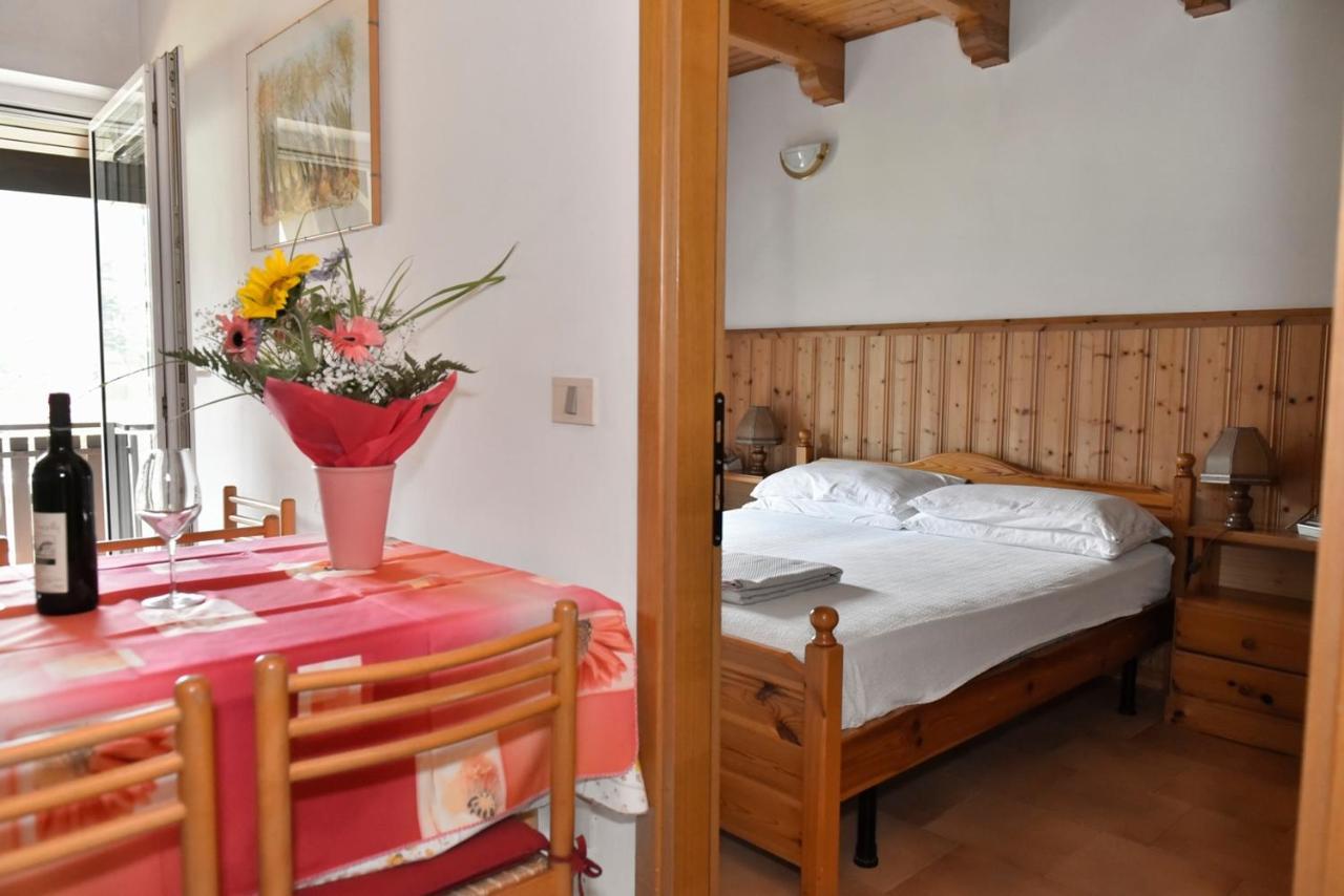 Residenza Scoiattolo Apartment Ponte delle Arche Exterior photo